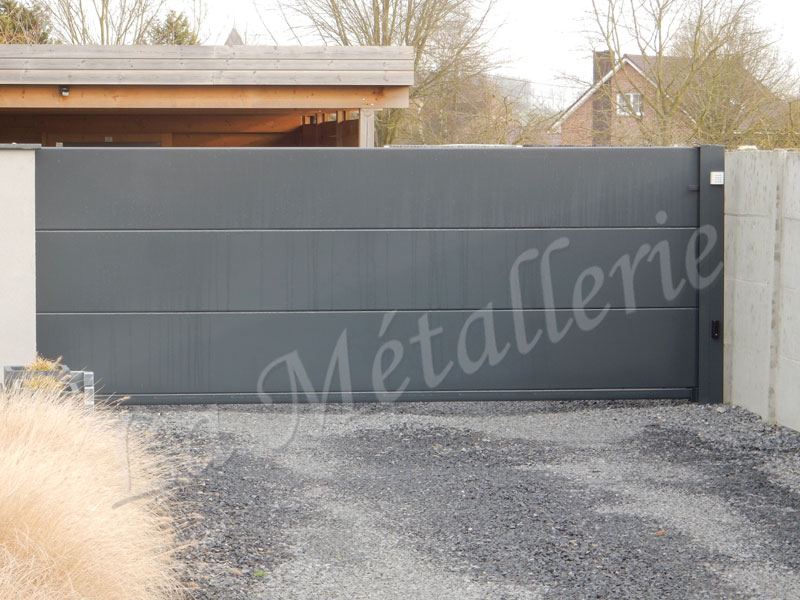 10_Fabrication_portails_autoportants_coulissants_ferrronnerie_La_Metallerie_Hainaut_Tournai
