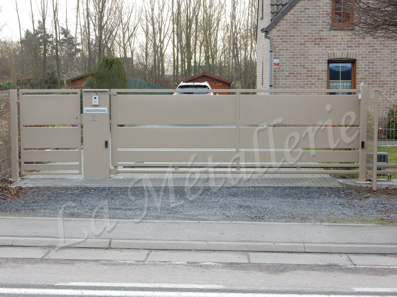 14_Fabrication_portails_autoportants_coulissants_ferrronnerie_La_Metallerie_Hainaut_Tournai