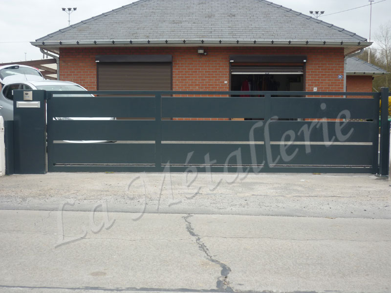 22_Fabrication_portails_autoportants_coulissants_ferrronnerie_La_Metallerie_Hainaut_Tournai